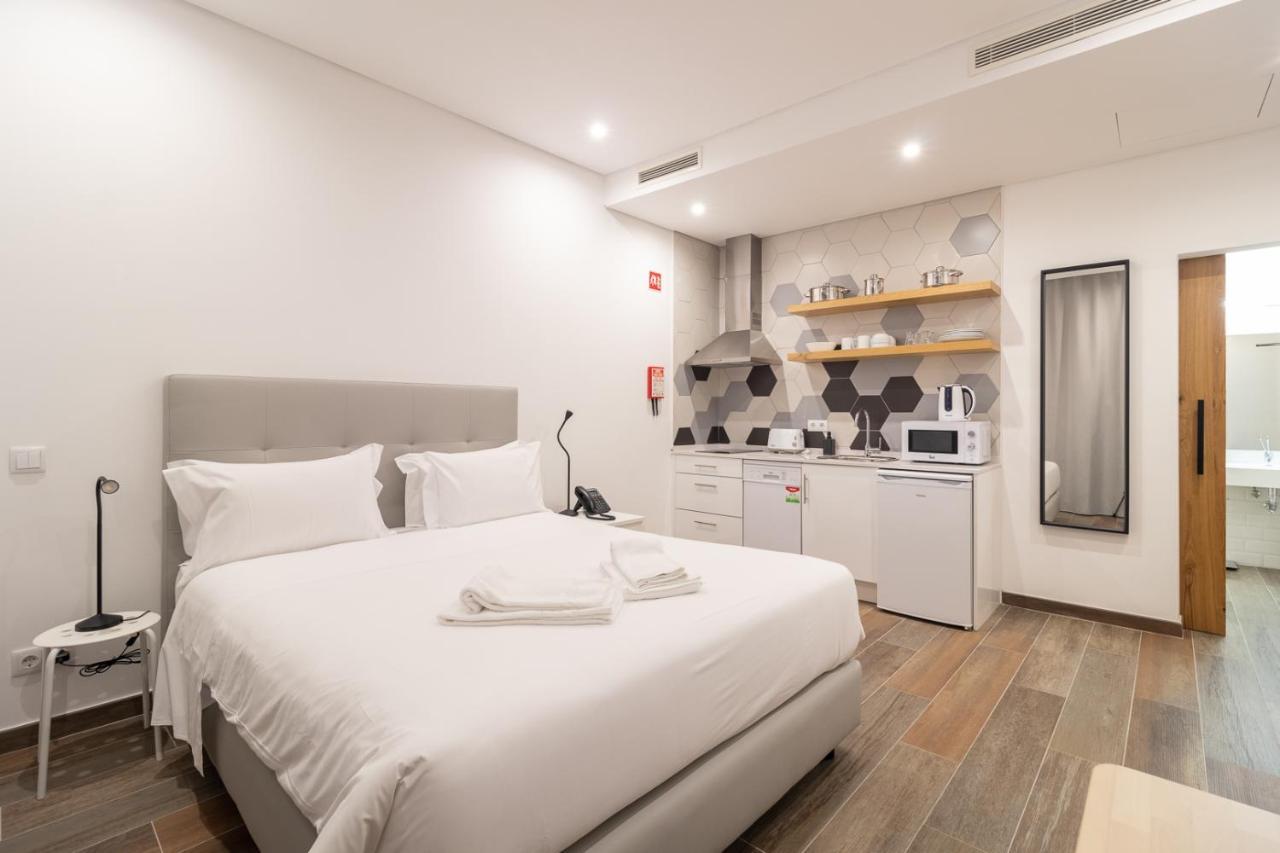 Roots Hotel Φάρο Εξωτερικό φωτογραφία