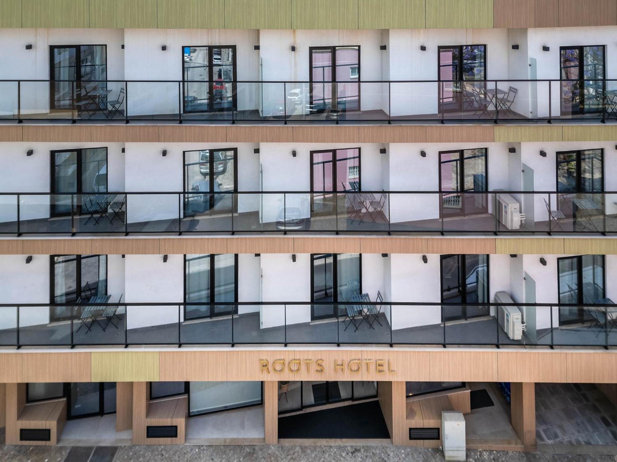 Roots Hotel Φάρο Εξωτερικό φωτογραφία